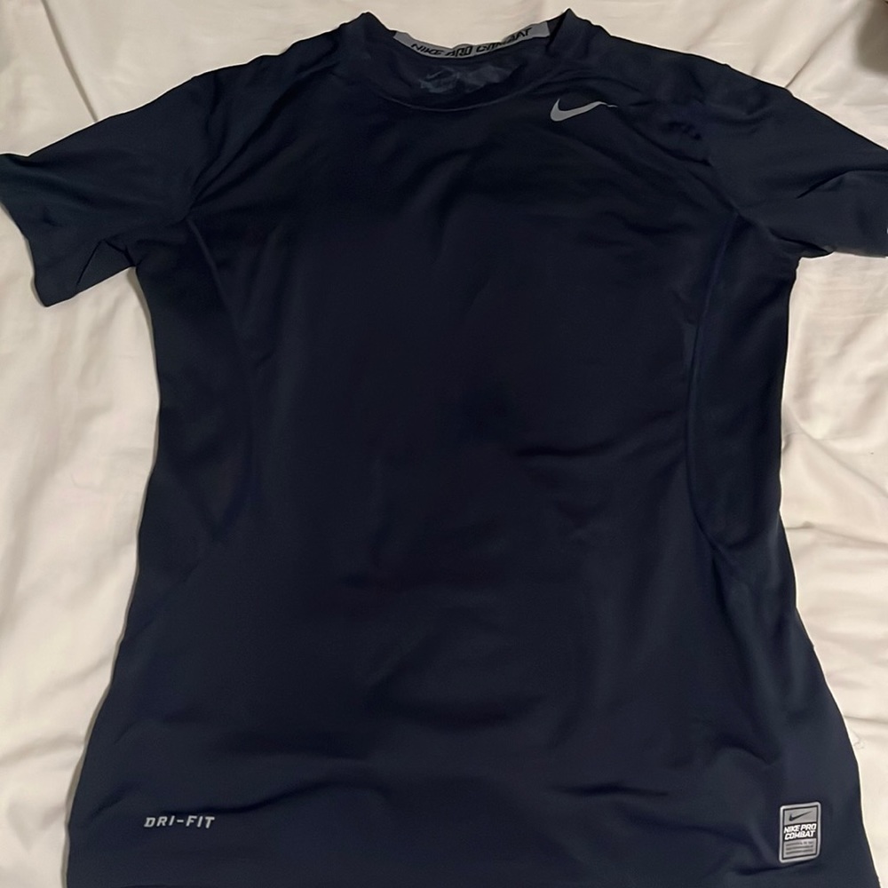 Dark Blue Nike Pro Combat T-Shirt. Great condition. Size Medium